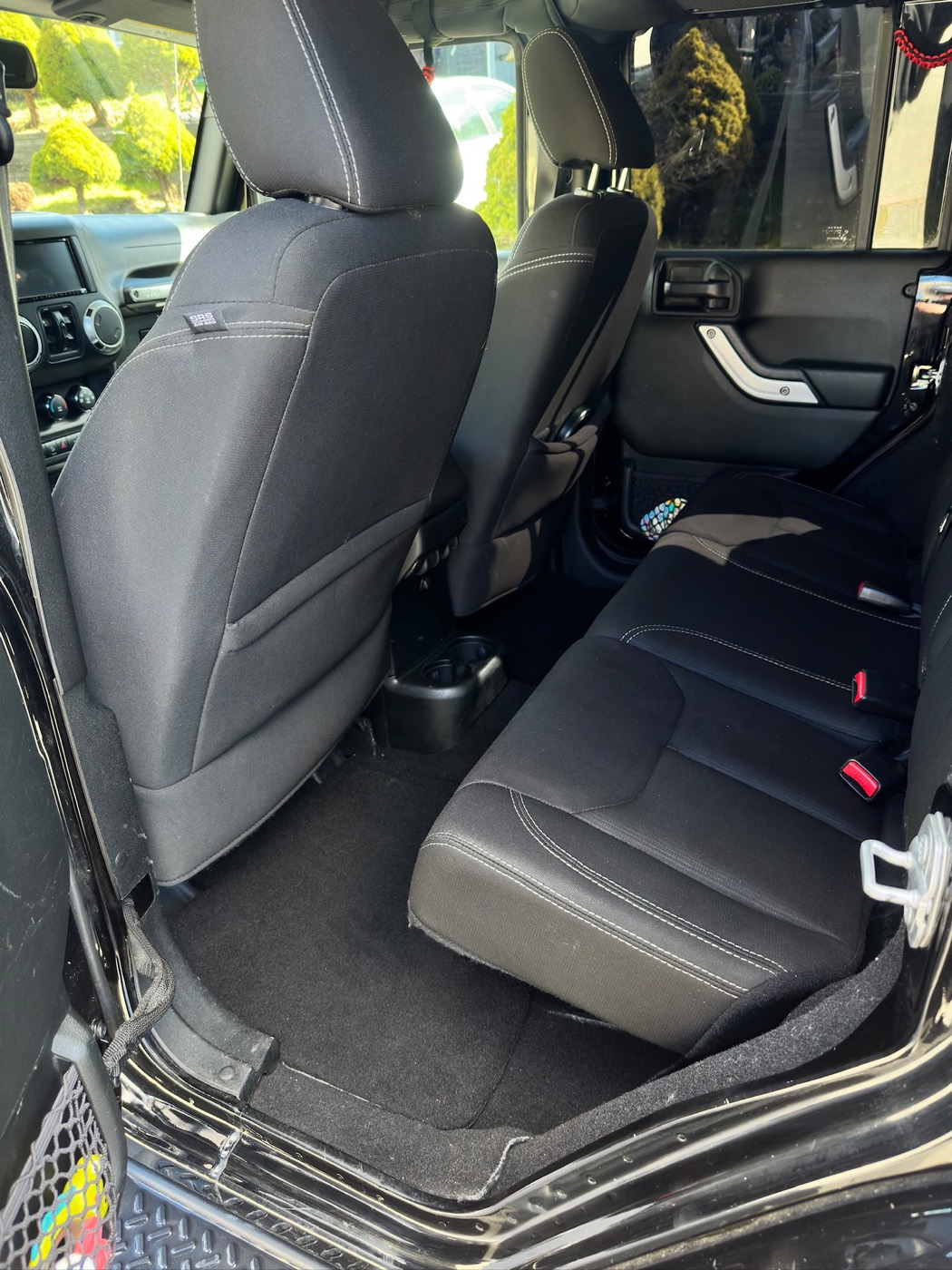 Jeep Wrangler rear bench and carpets after an interior detail